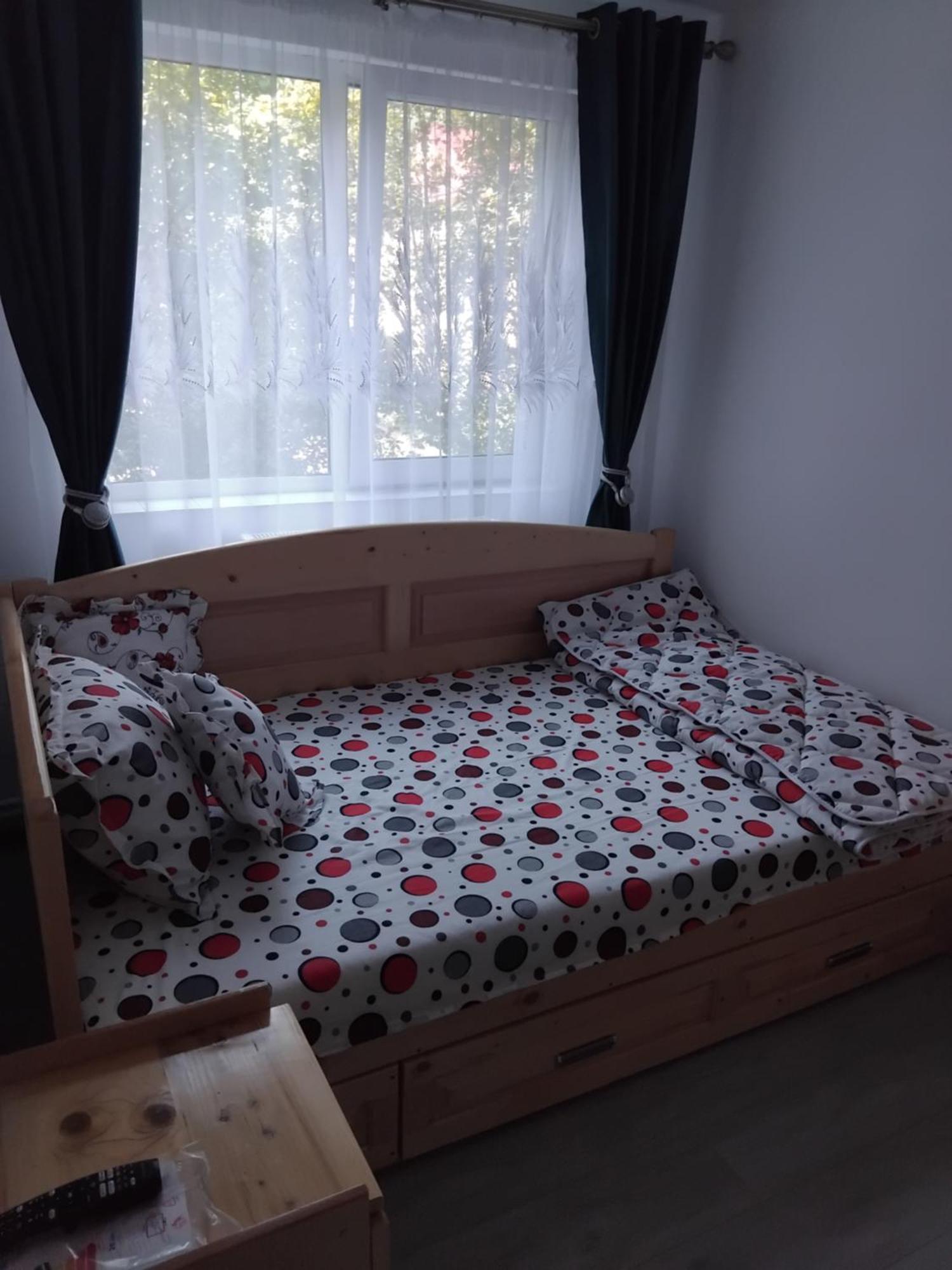 Apartament Rusu ネホイウ エクステリア 写真